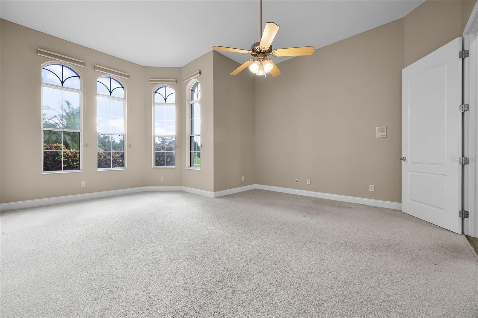 Image 23 of 51 For 7303 Spring Mountain Lane