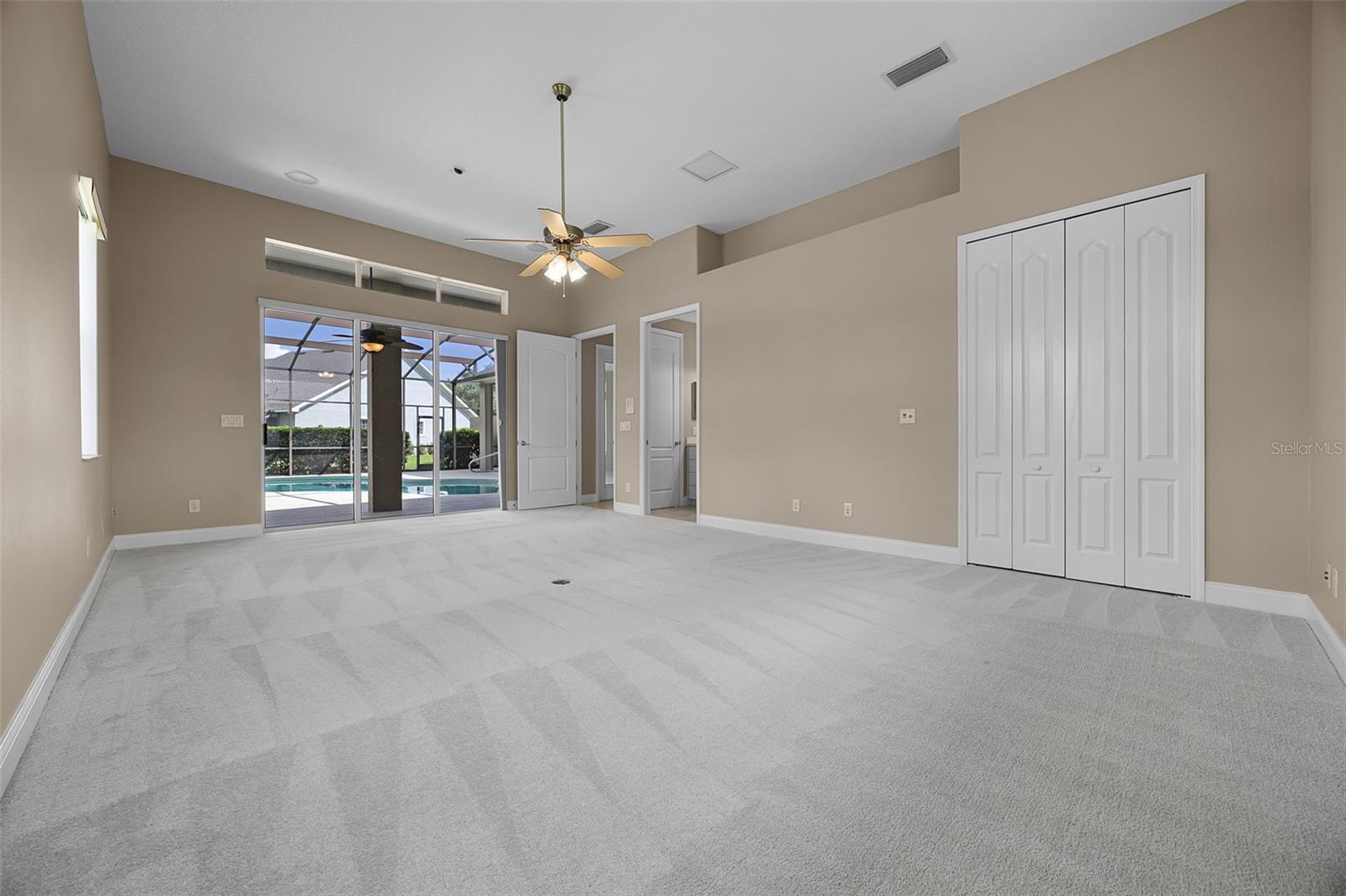 Image 26 of 51 For 7303 Spring Mountain Lane