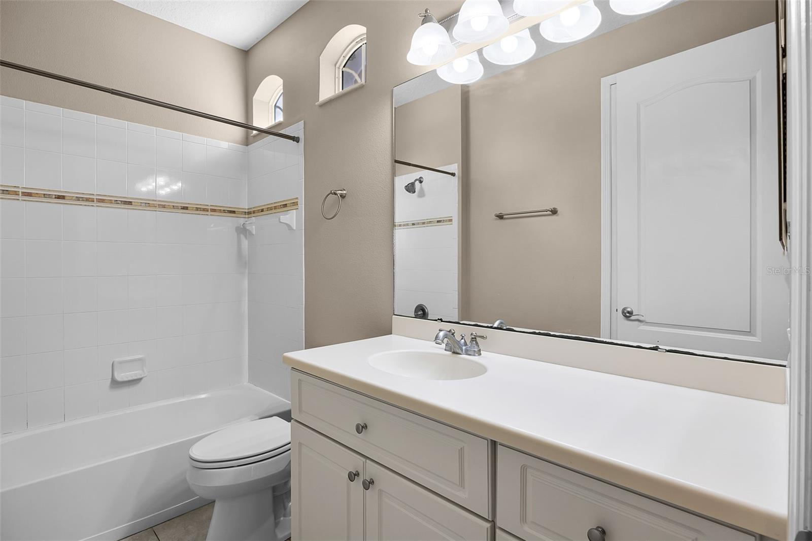 Image 30 of 51 For 7303 Spring Mountain Lane
