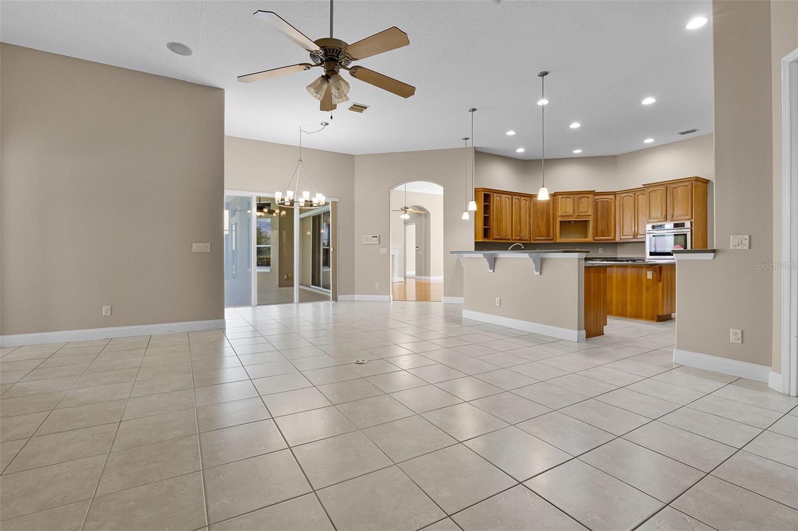 Image 8 of 51 For 7303 Spring Mountain Lane