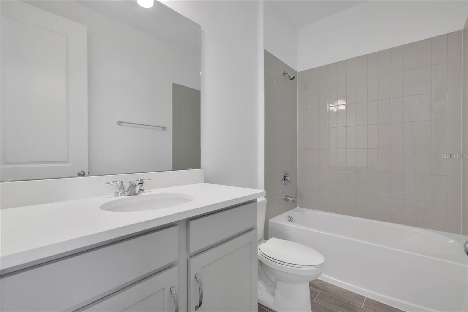 Image 11 of 33 For 6527 Trailblaze Bend