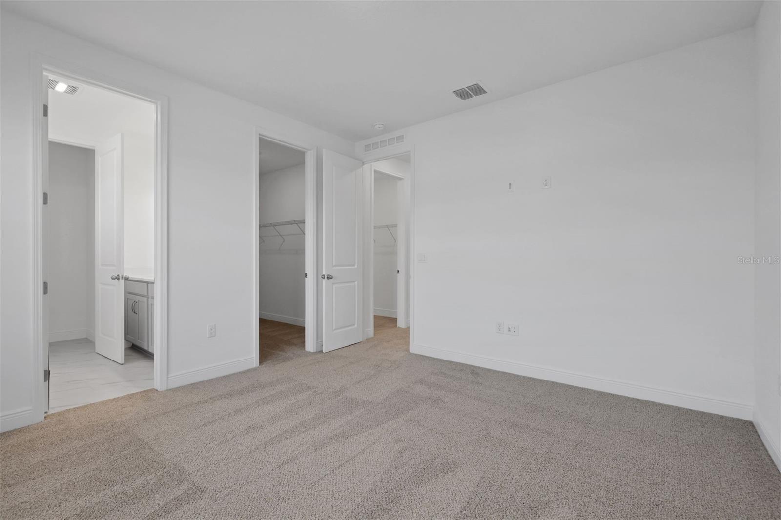 Image 15 of 33 For 6527 Trailblaze Bend