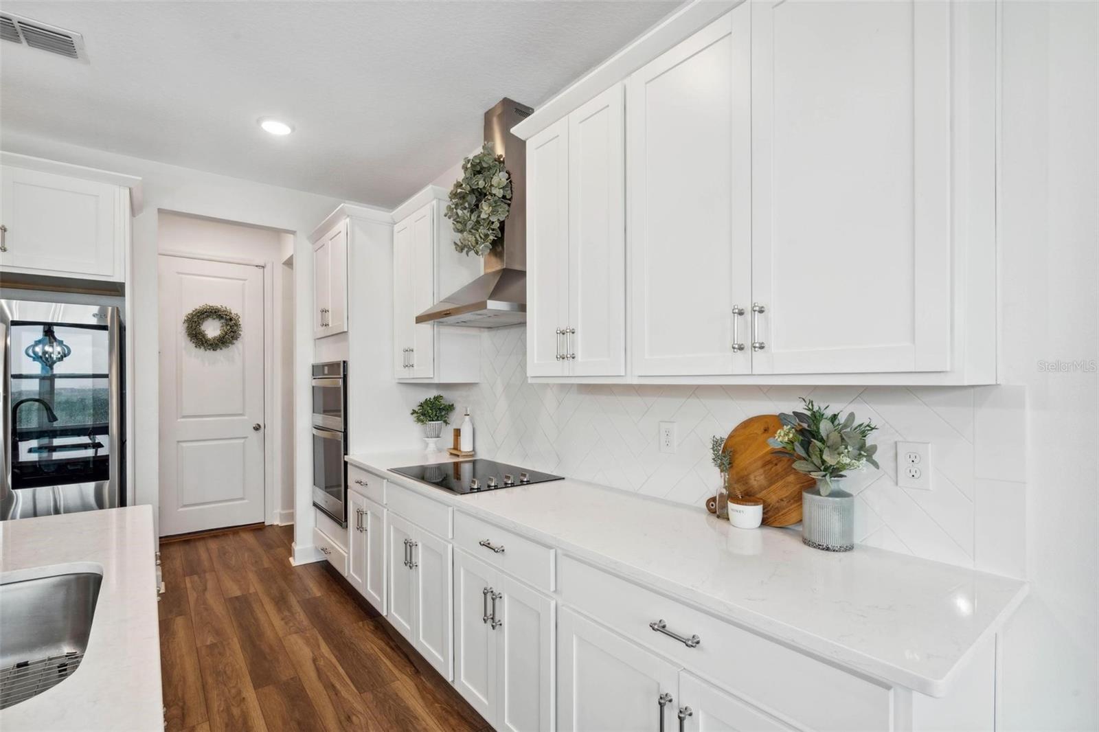 Image 16 of 50 For 3304 Canna Lily Place