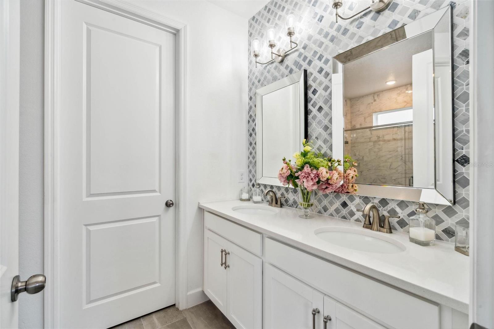 Image 20 of 50 For 3304 Canna Lily Place