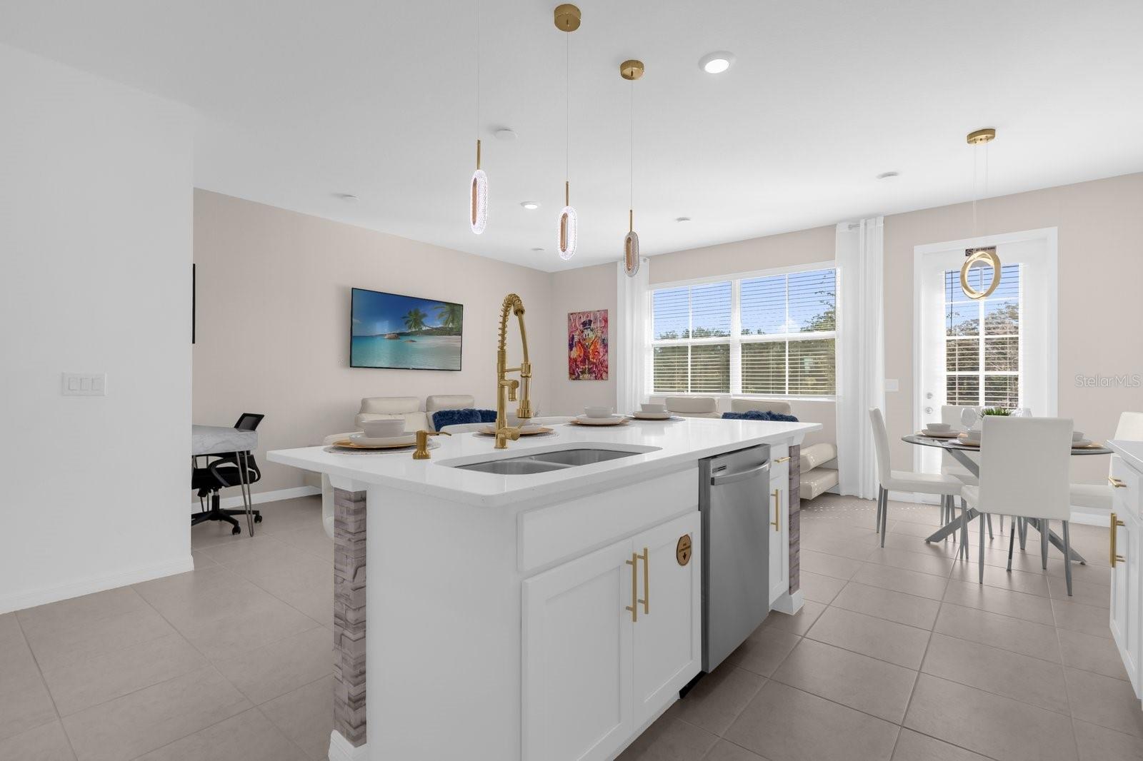 Image 7 of 27 For 709 Longboat Drive