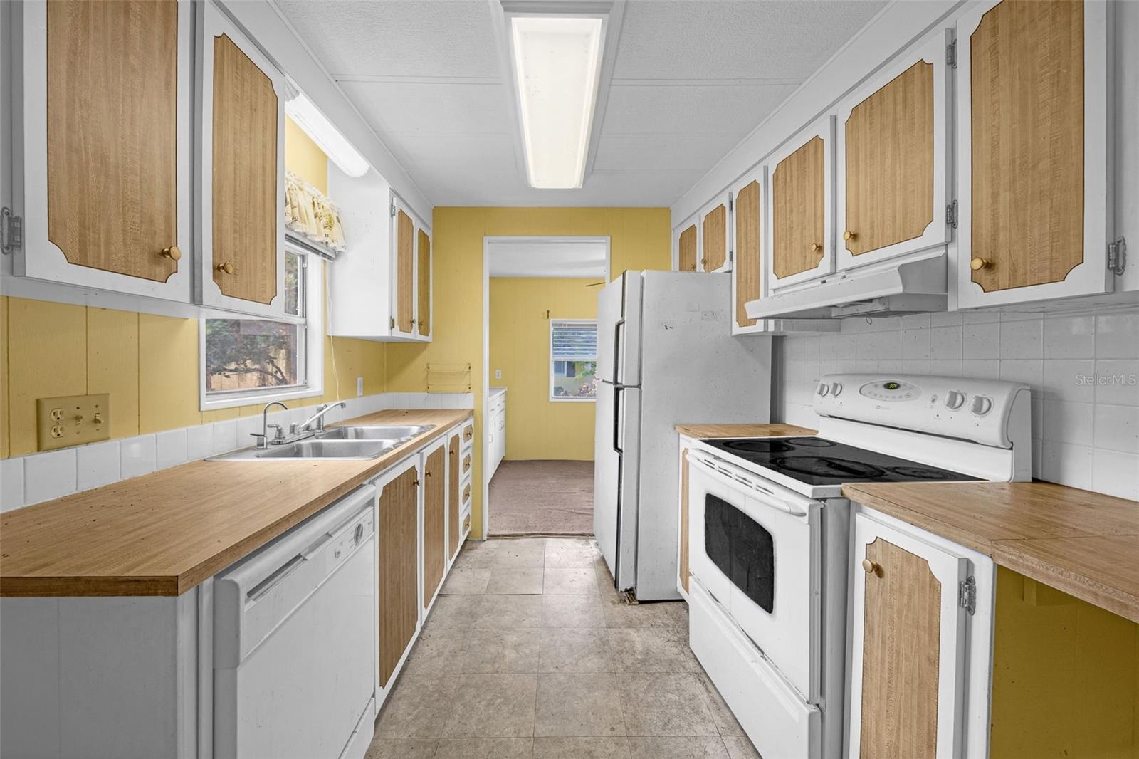 Image 11 of 31 For 2412 Vindale Road