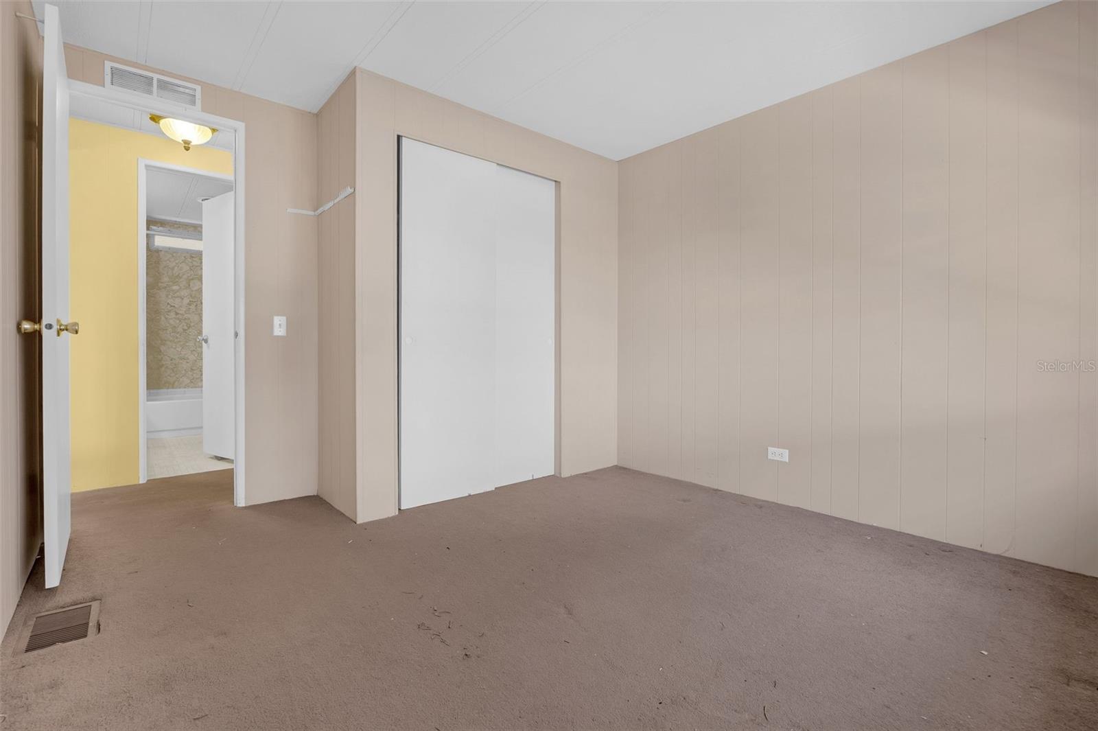 Image 16 of 31 For 2412 Vindale Road