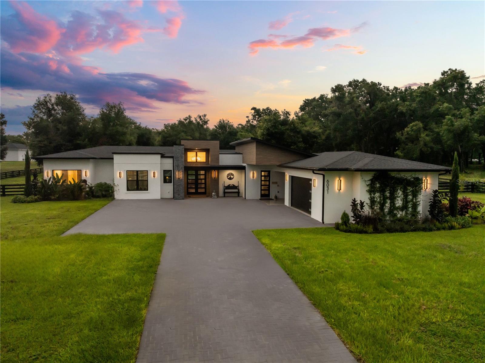 Details for 6031 Dora Dr, MOUNT DORA, FL 32757
