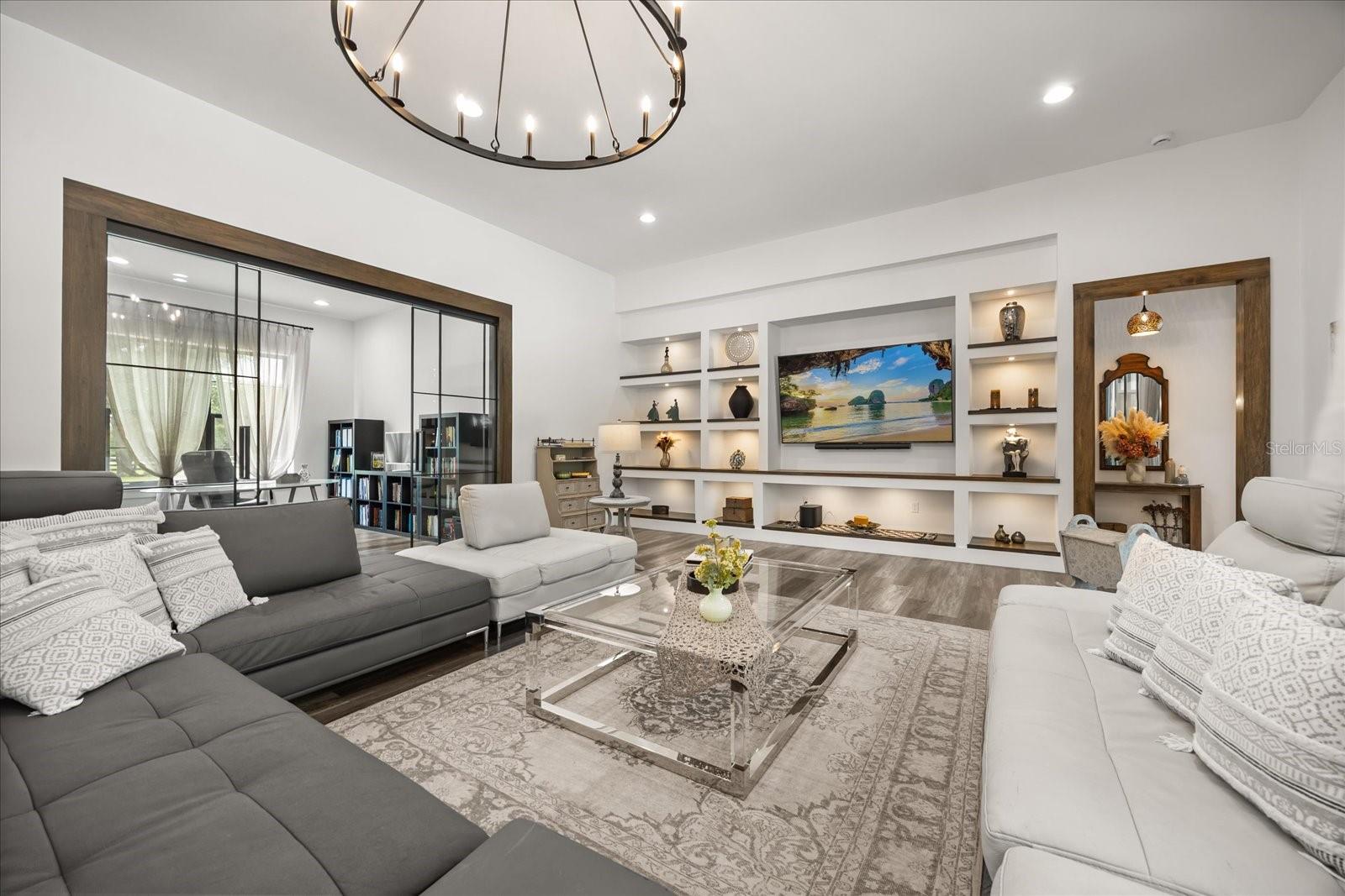 Image 11 of 84 For 6031 Dora Dr