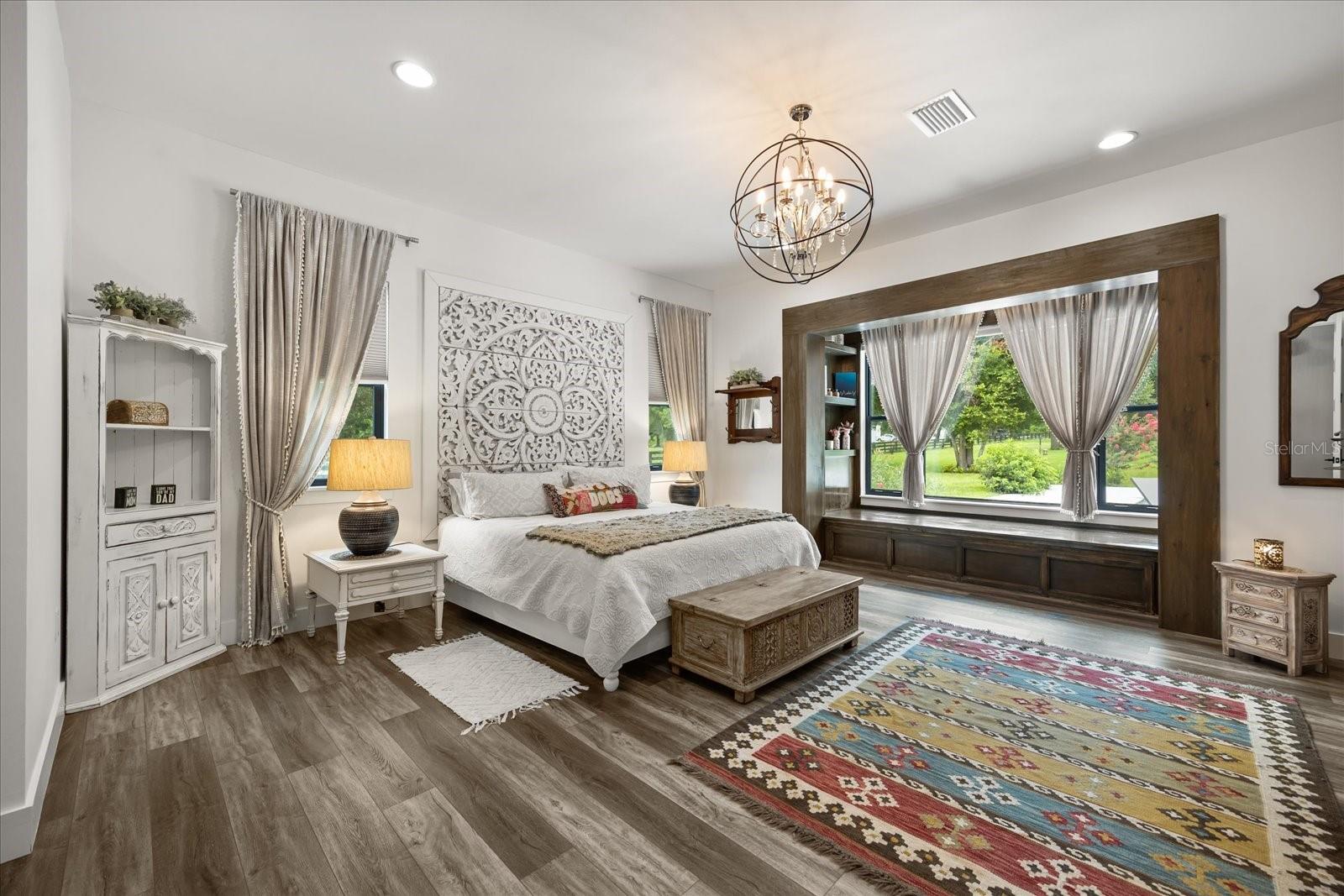 Image 16 of 84 For 6031 Dora Dr