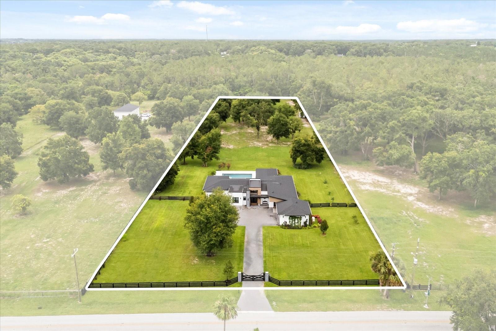 Image 72 of 84 For 6031 Dora Dr