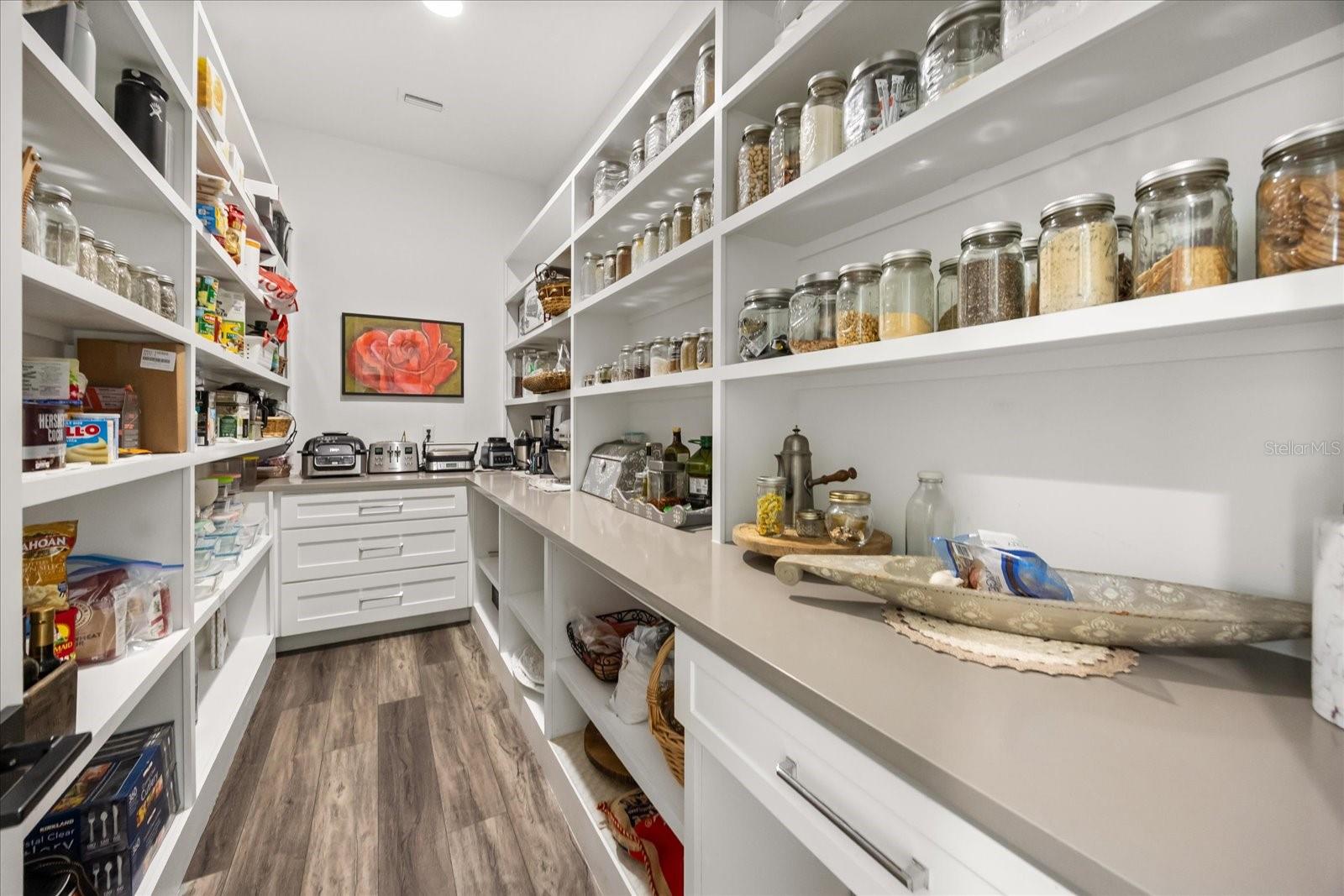 Image 8 of 84 For 6031 Dora Dr