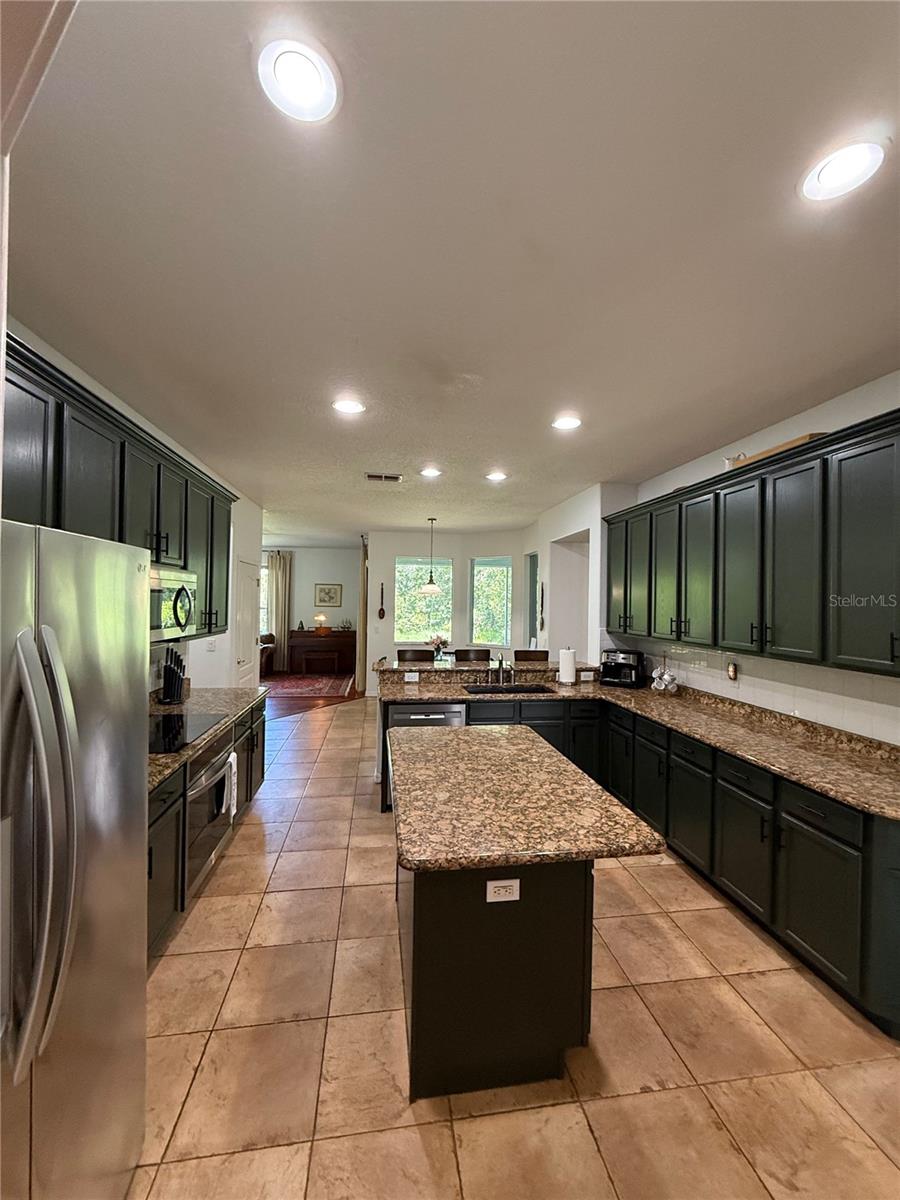 Image 4 of 37 For 26620 Shoregrass Drive
