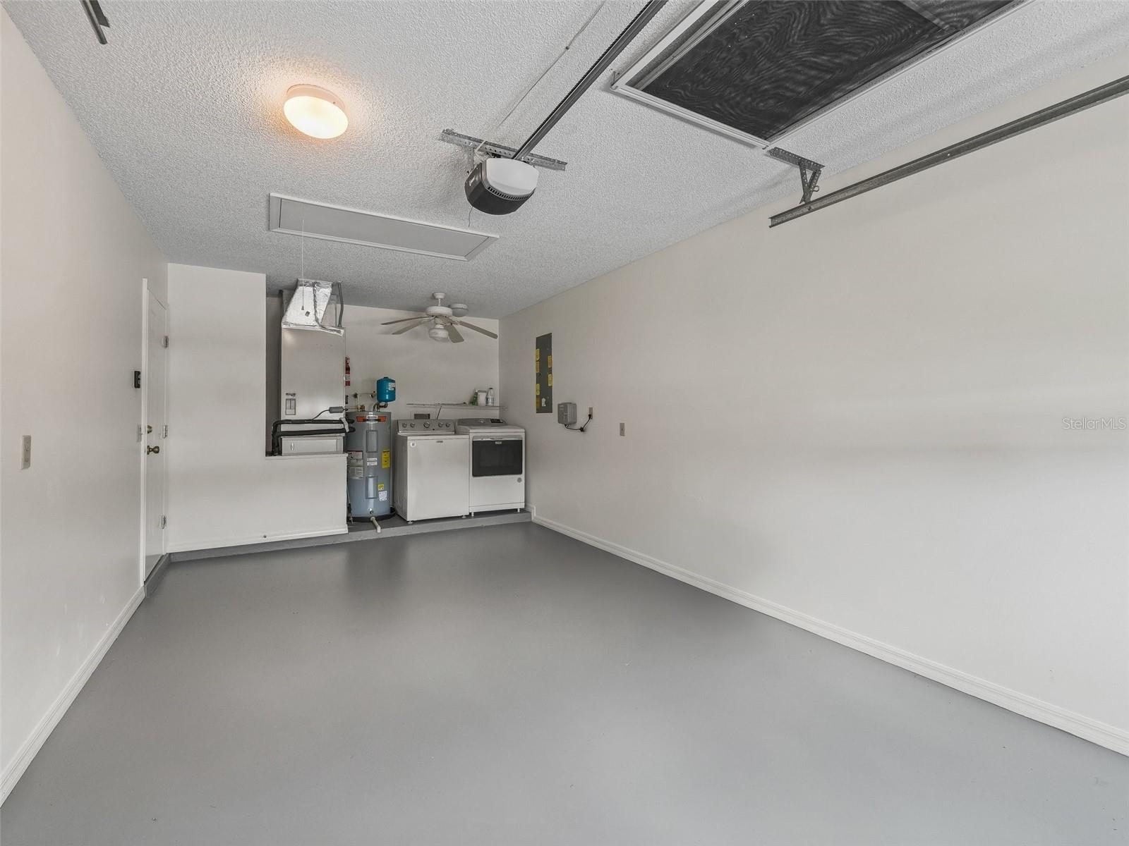 Image 30 of 42 For 1142 Boone Court