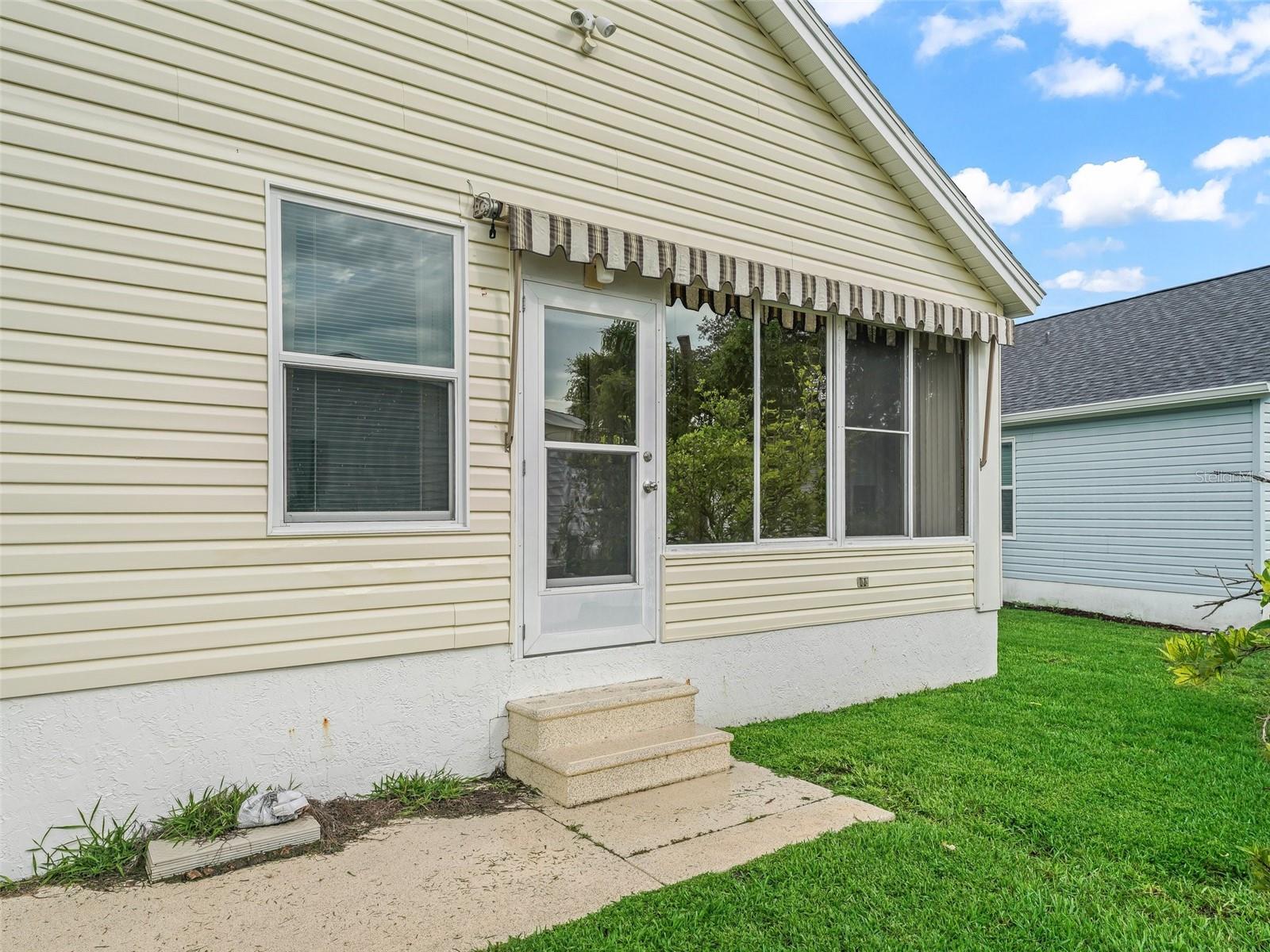 Image 34 of 42 For 1142 Boone Court