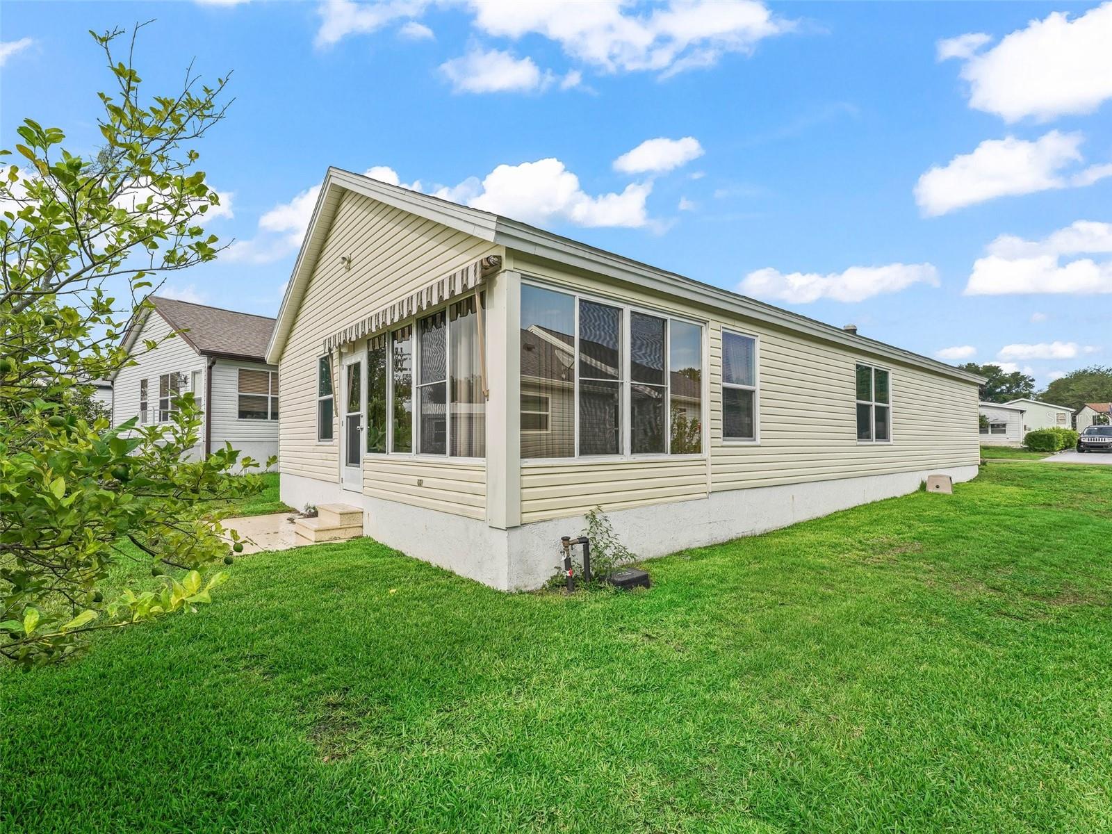 Image 35 of 42 For 1142 Boone Court