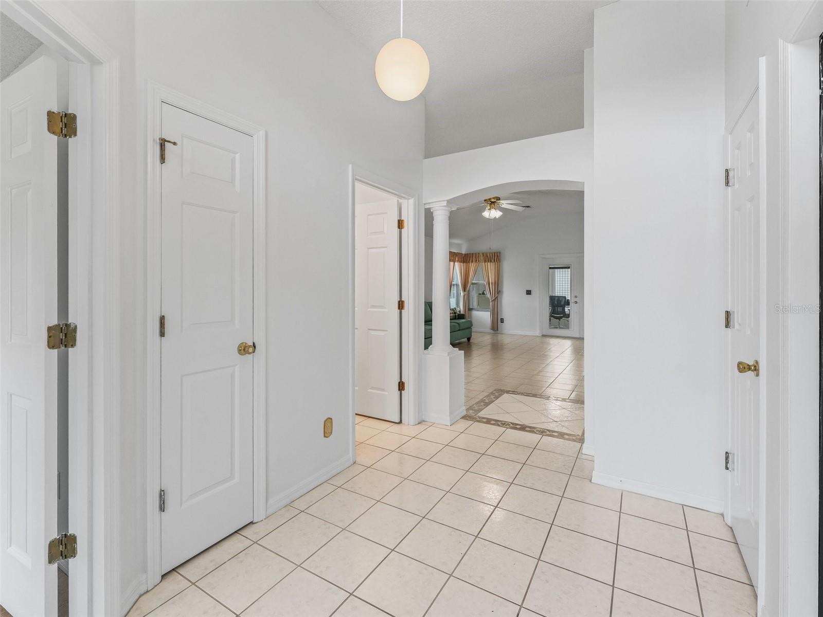 Image 7 of 42 For 1142 Boone Court