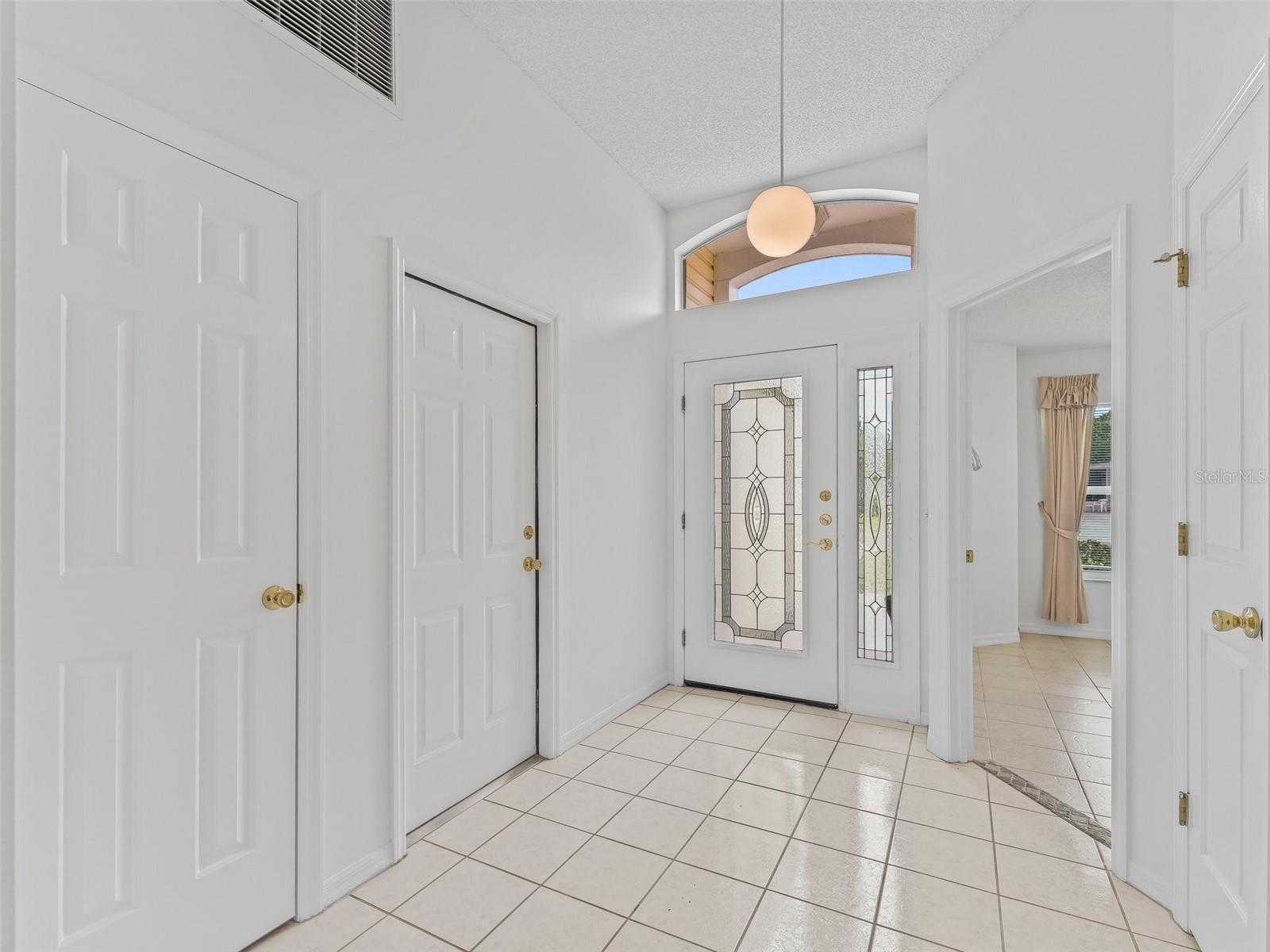 Image 8 of 42 For 1142 Boone Court