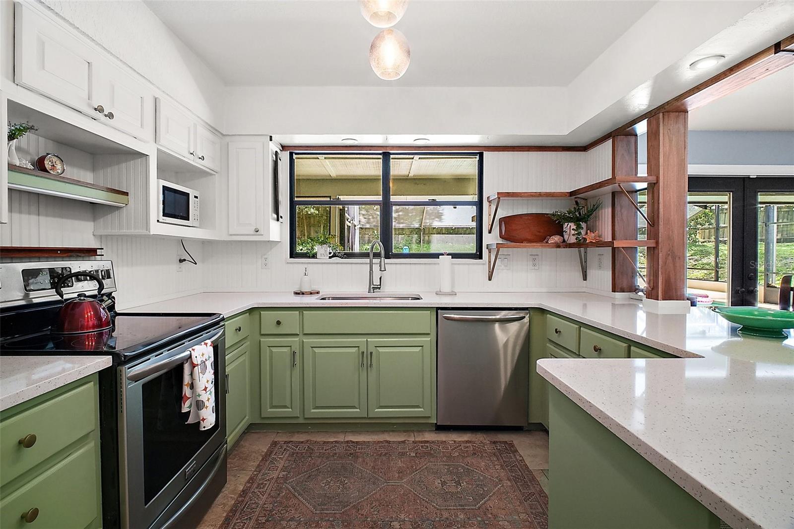 Image 10 of 34 For 2108 Dogwood Circle