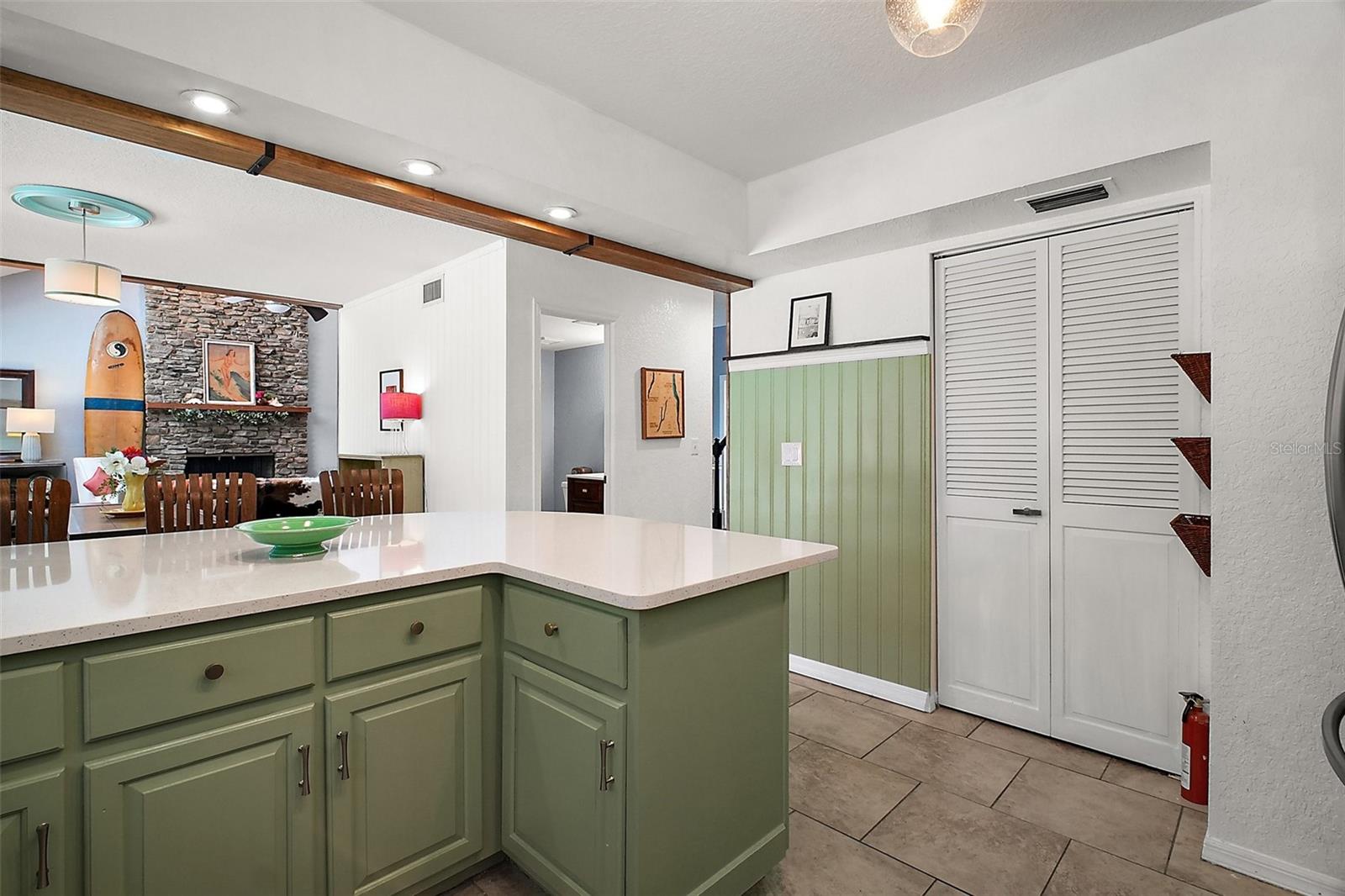 Image 12 of 34 For 2108 Dogwood Circle