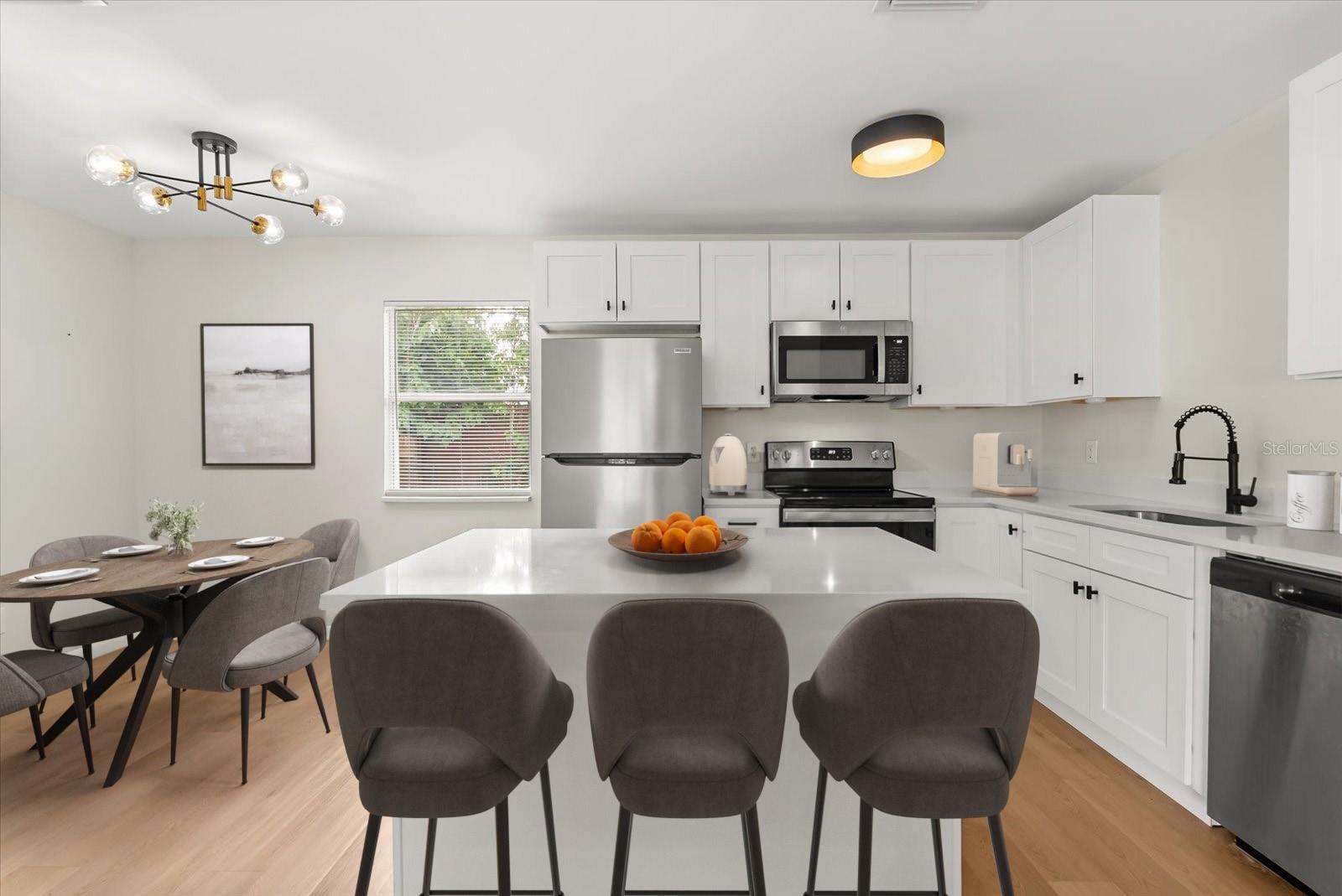 Image 3 of 16 For 2311 Vincent Road