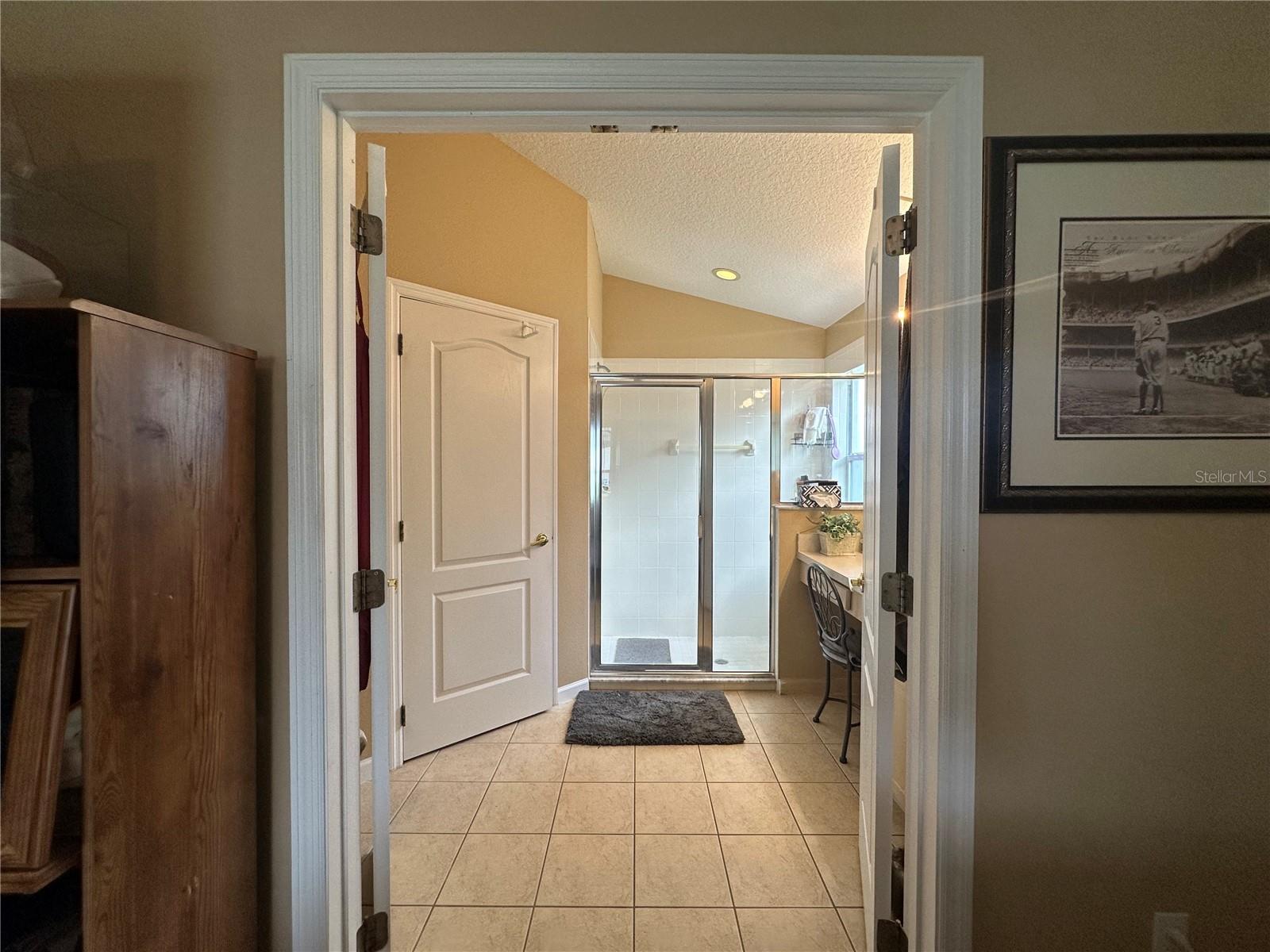 Image 26 of 38 For 15509 Markham Drive