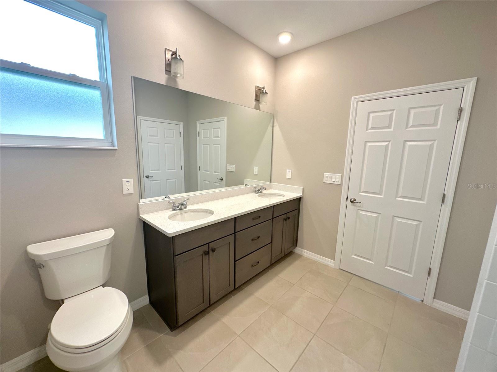 Image 12 of 17 For 8949 76th Street