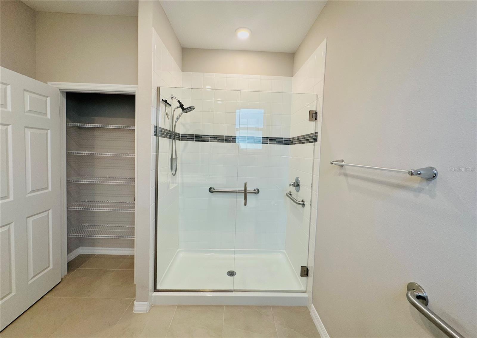 Image 15 of 17 For 8949 76th Street