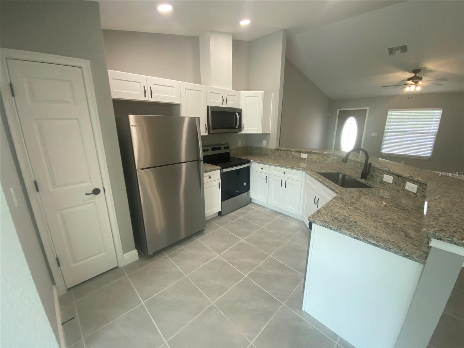 Image 5 of 12 For 8446 156th Street