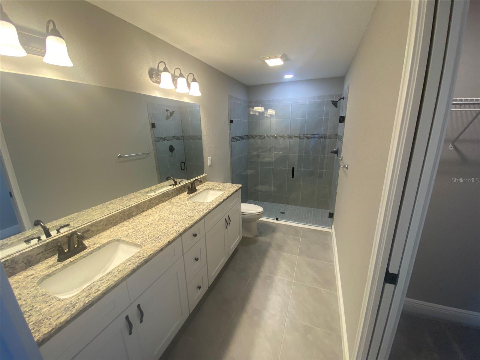 Image 7 of 12 For 8446 156th Street