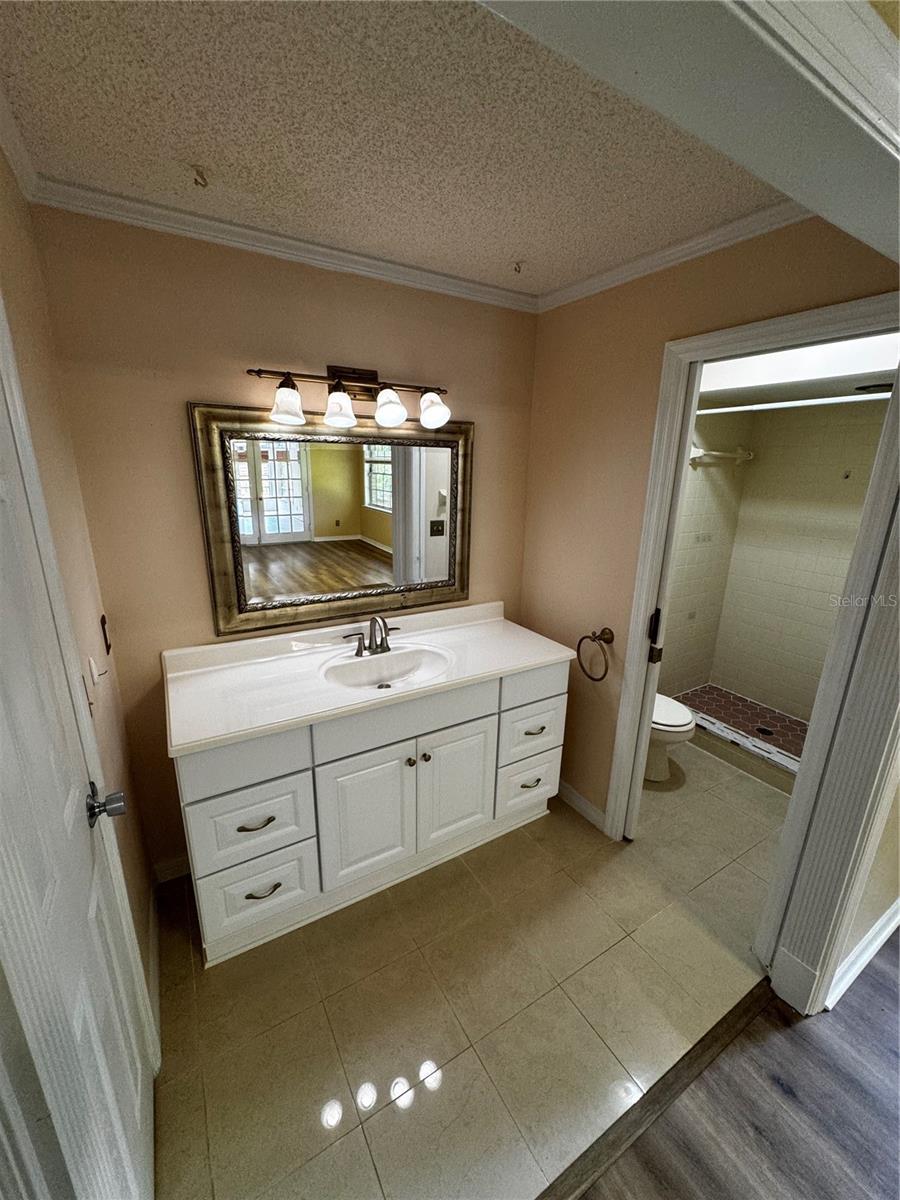 Image 4 of 12 For 2115 Stewart Lane