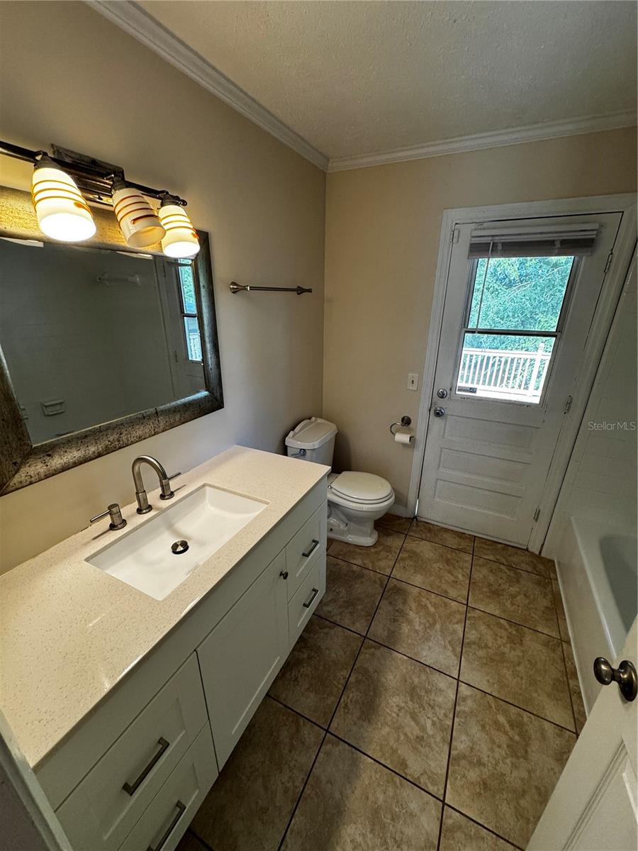Image 9 of 12 For 2115 Stewart Lane