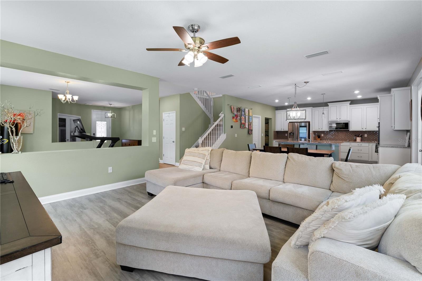 Image 10 of 44 For 13473 Avery Park Lane