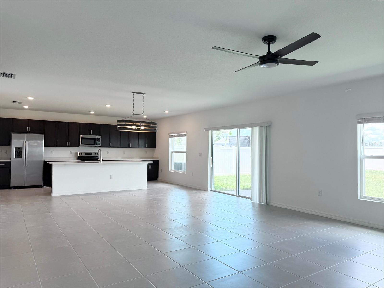 Image 12 of 66 For 1138 Calico Pointe Circle
