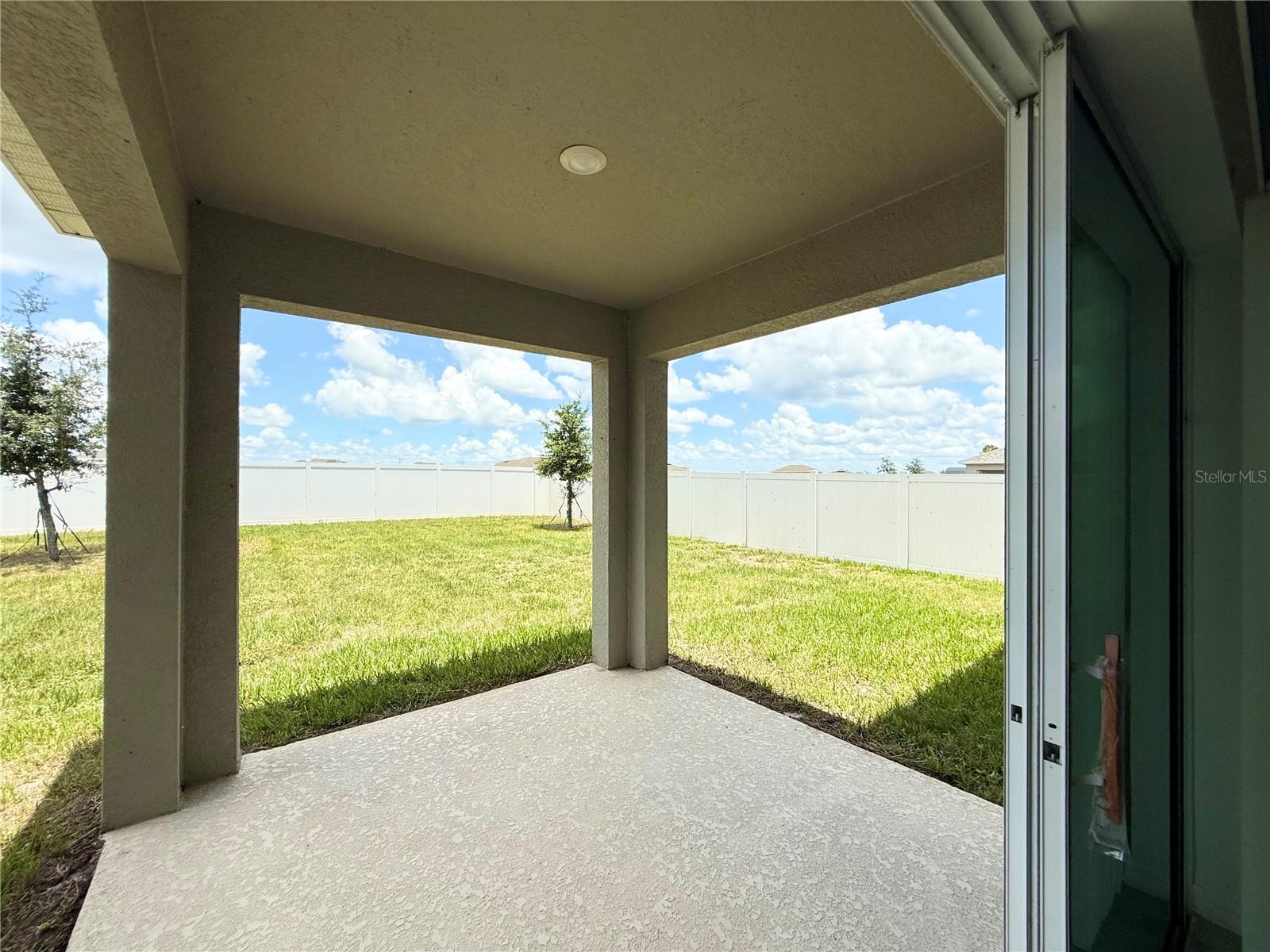 Image 32 of 66 For 1138 Calico Pointe Circle