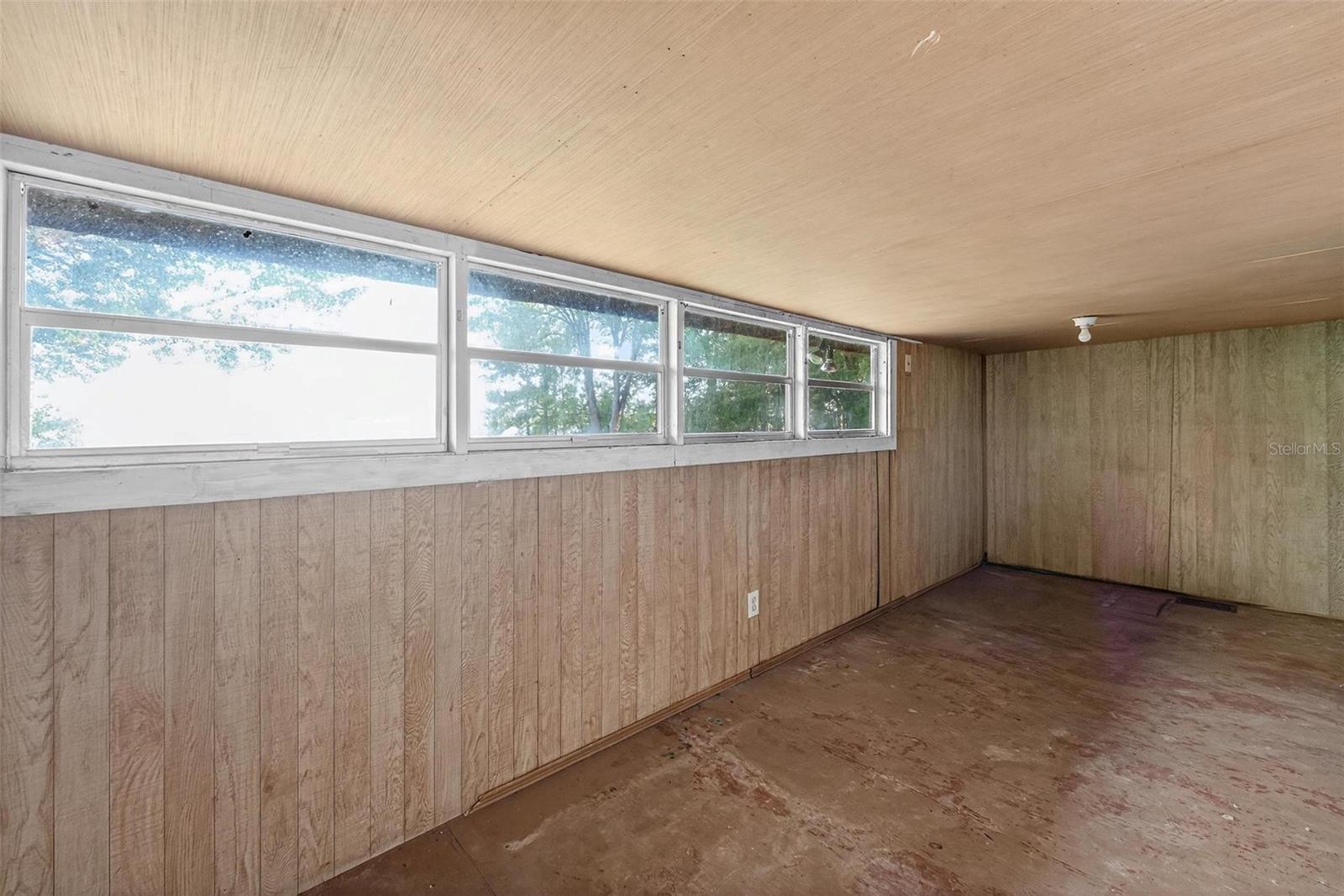 Image 13 of 38 For 54544 Buckhorn Road