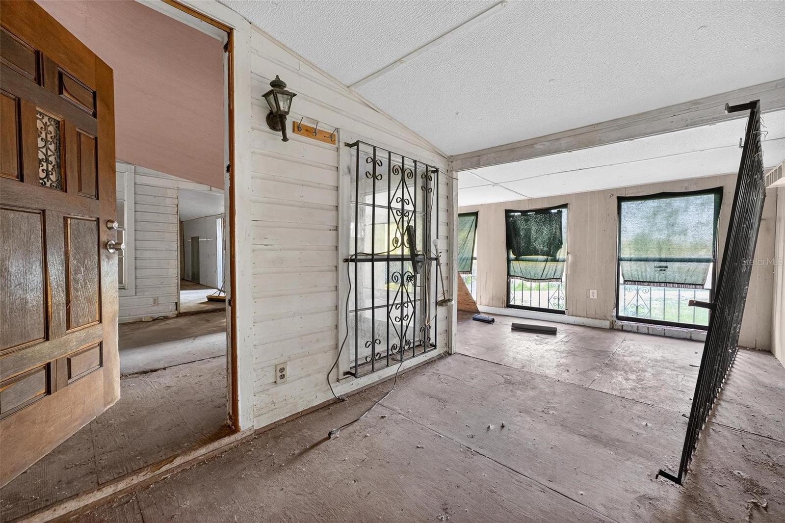 Image 16 of 38 For 54544 Buckhorn Road