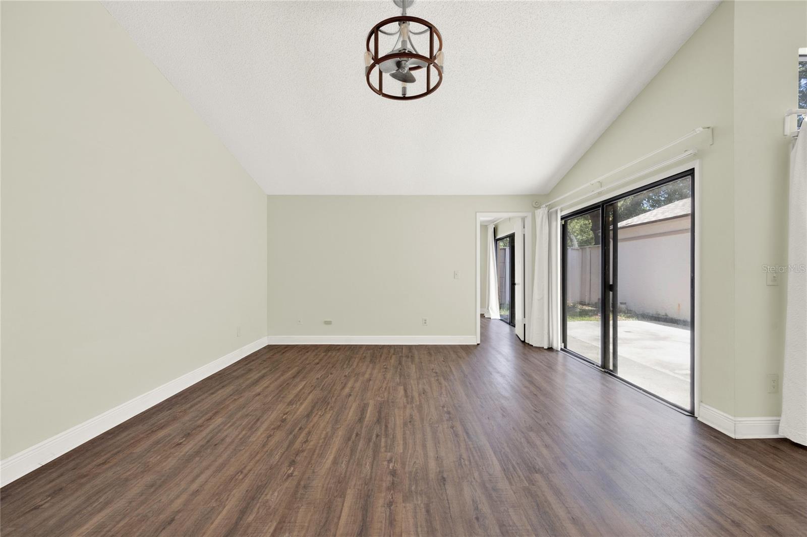 Image 10 of 30 For 2815 Spyglass Cove
