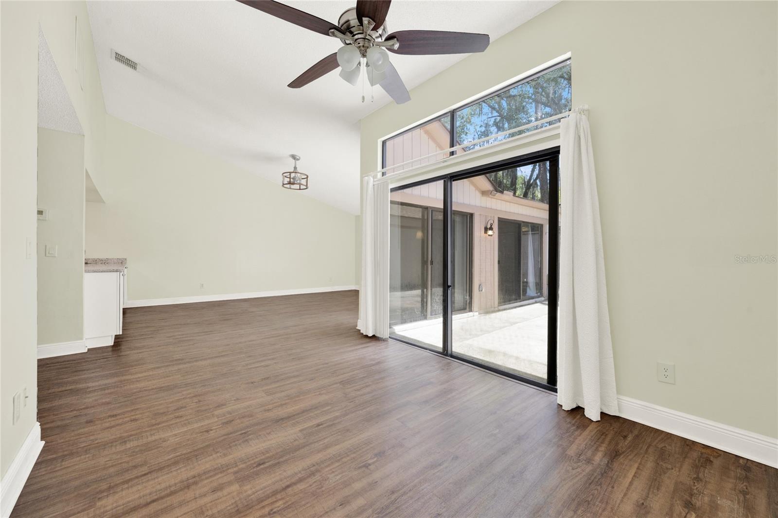 Image 13 of 30 For 2815 Spyglass Cove