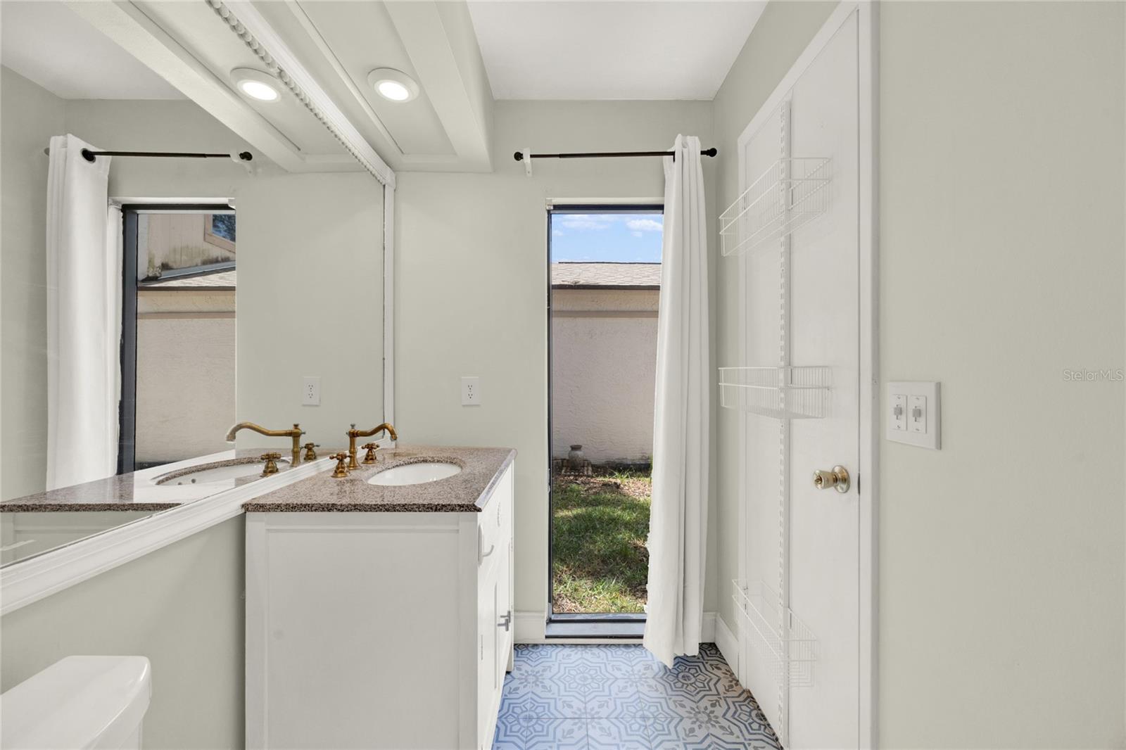 Image 18 of 30 For 2815 Spyglass Cove