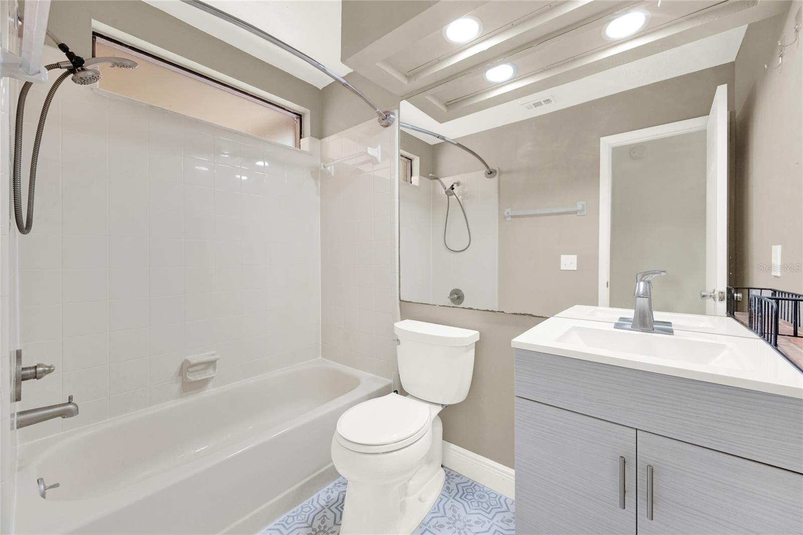 Image 22 of 30 For 2815 Spyglass Cove