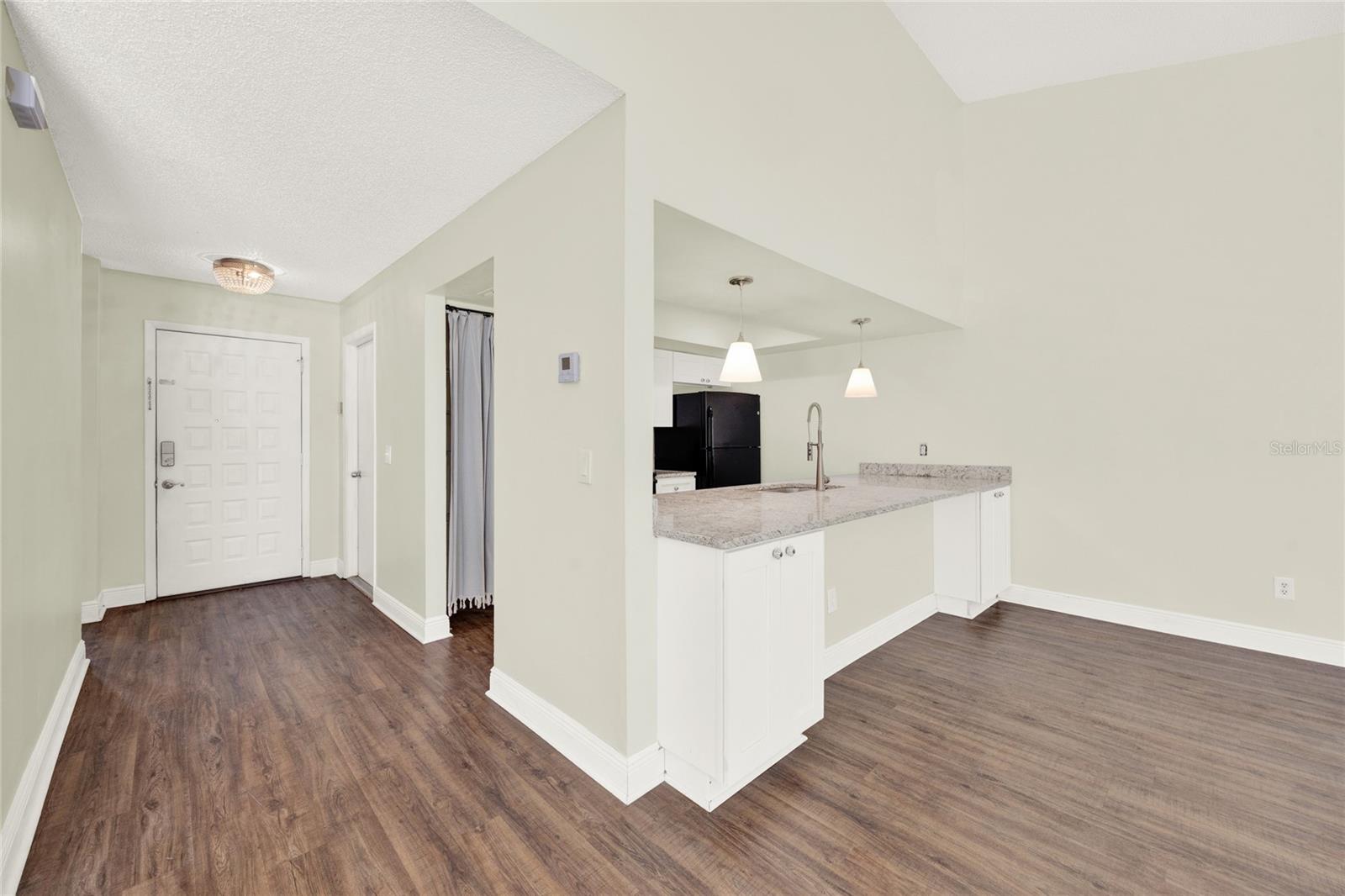 Image 3 of 30 For 2815 Spyglass Cove