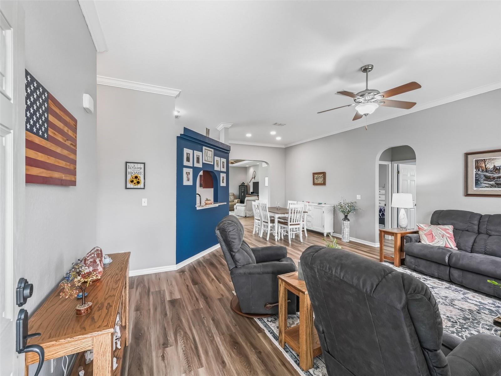 Listing photo id 9 for 16863 110th Court Road