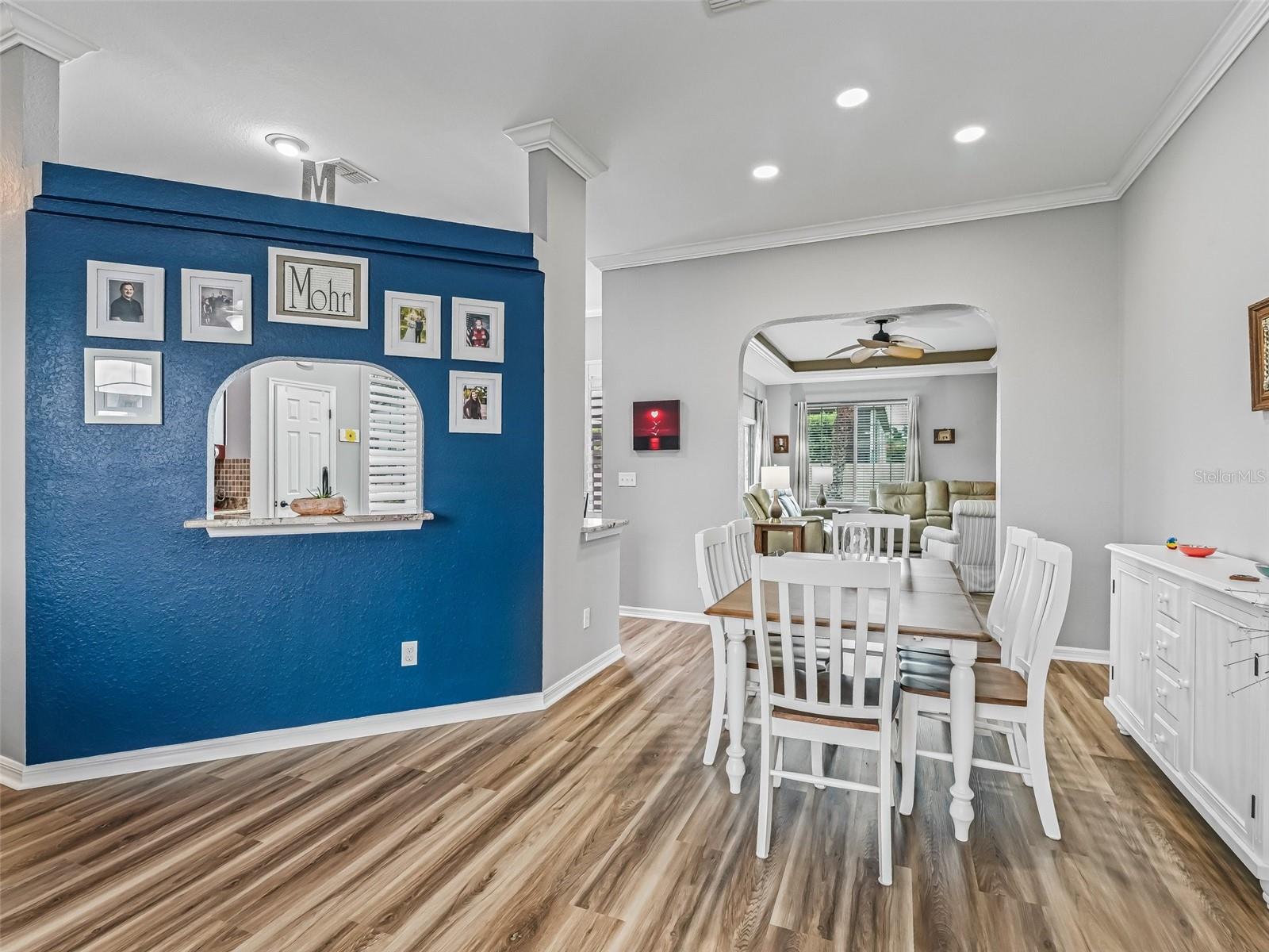 Listing photo id 12 for 16863 110th Court Road