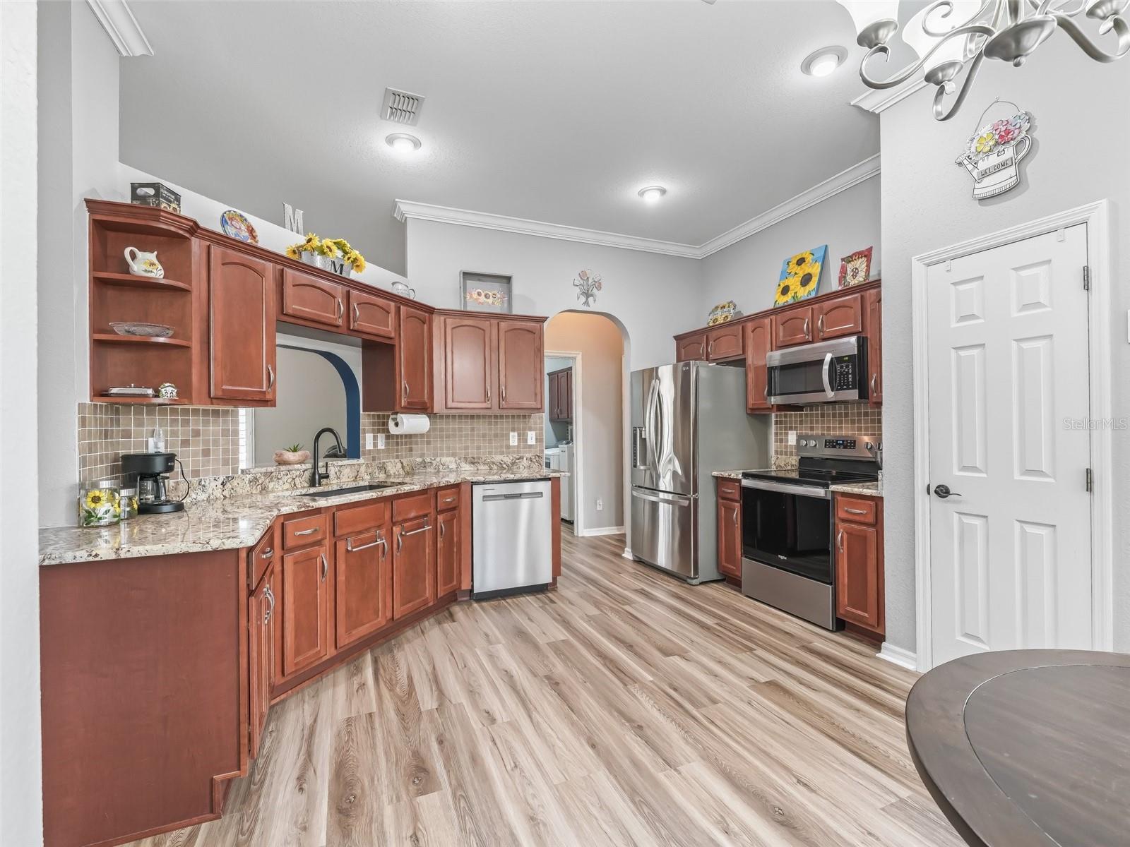 Listing photo id 14 for 16863 110th Court Road