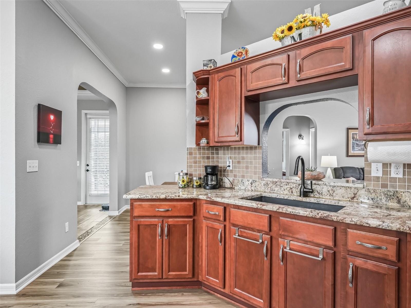 Listing photo id 18 for 16863 110th Court Road