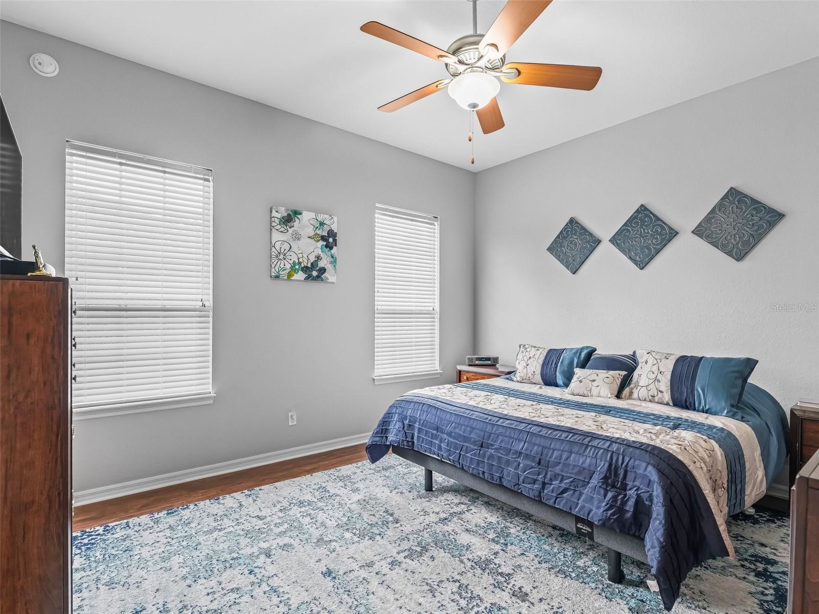 Listing photo id 27 for 16863 110th Court Road