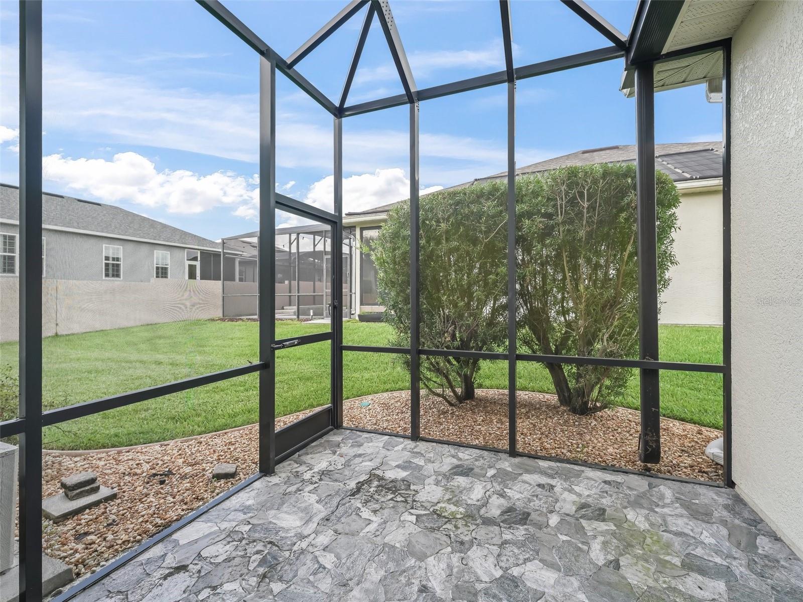 Listing photo id 44 for 16863 110th Court Road