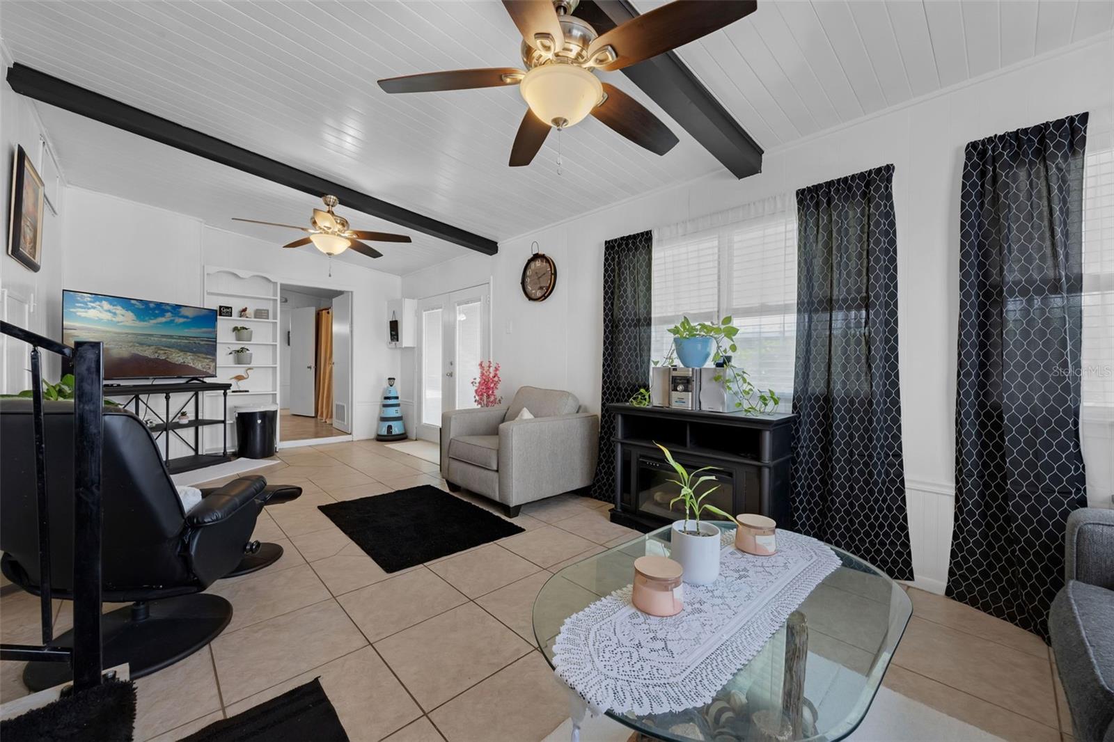 Image 11 of 35 For 1025 Capella Drive