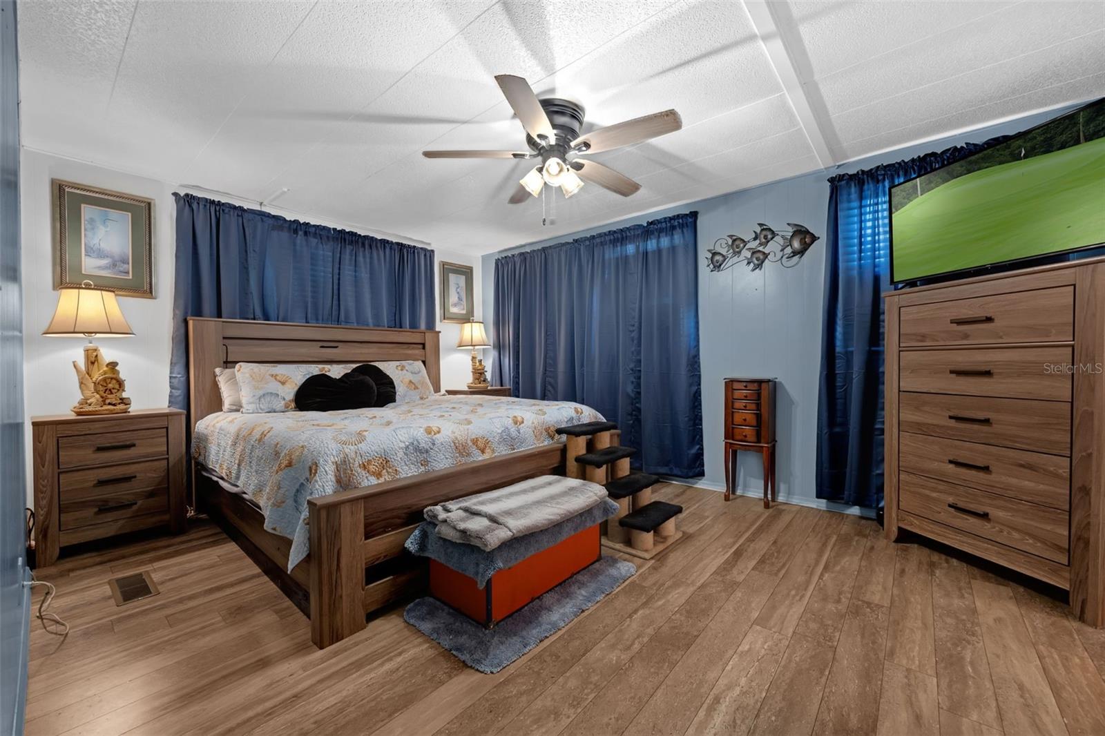 Image 20 of 35 For 1025 Capella Drive